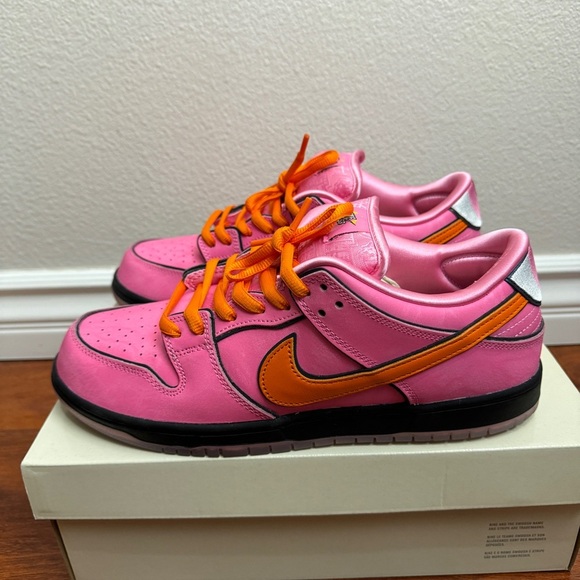 The Powerpuff Girls x Dunk Low Pro SB Blossom Size 11 - Picture 1 of 10